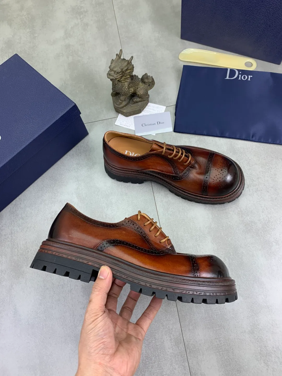Men's shoes P520 💰【New style】Water-dyed cow lining Original order quality Dior —🆘.Dior Original order purchase, high-end leather shoes, fabric: Made of Italian imported color rubbed wrinkled cowhide➕Water-dyed cow lining/cowhide lining➕Specially available original combination outsole, fine workmanship, real shot🎬Size: 38-45 (with full set of packaging) Color: 3️⃣ colors available